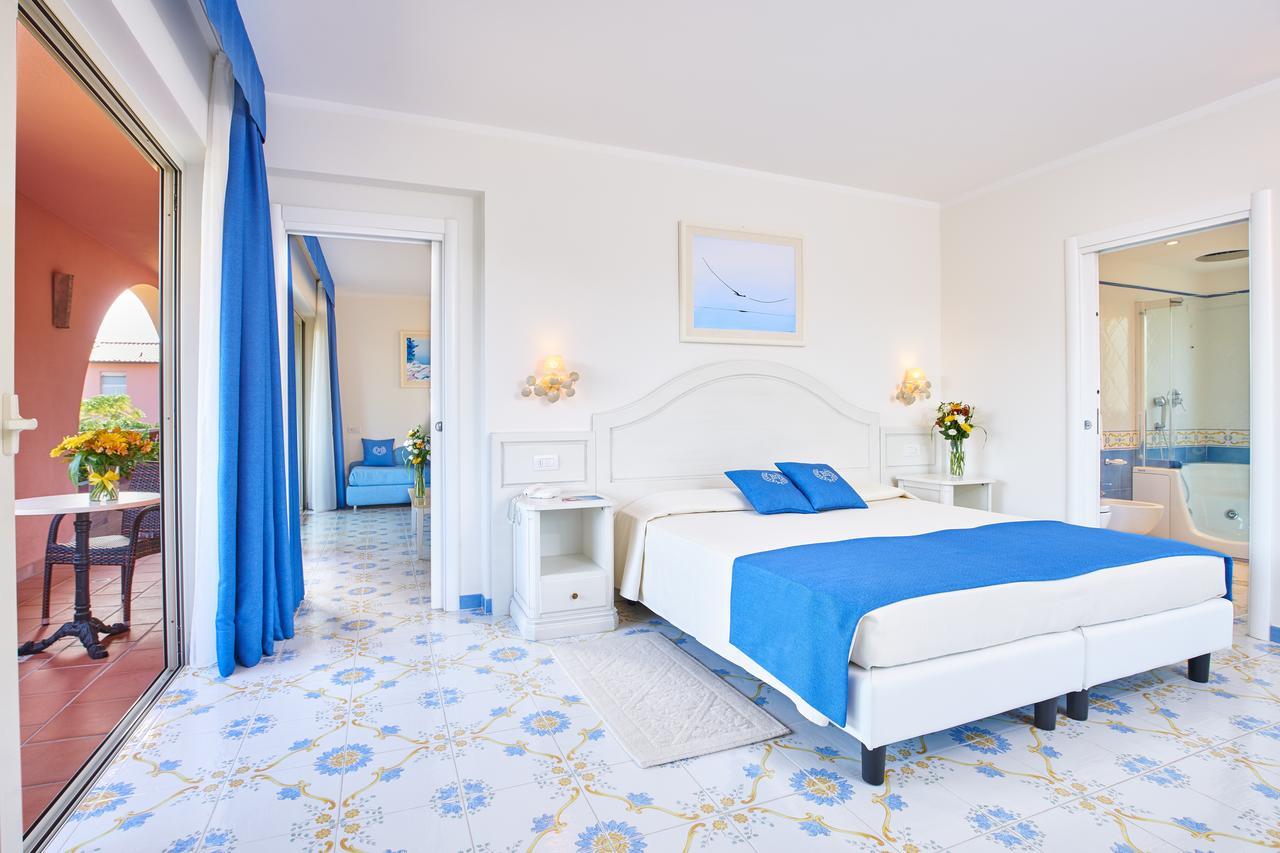 Hotel Del Golfo Проккьо Екстер'єр фото